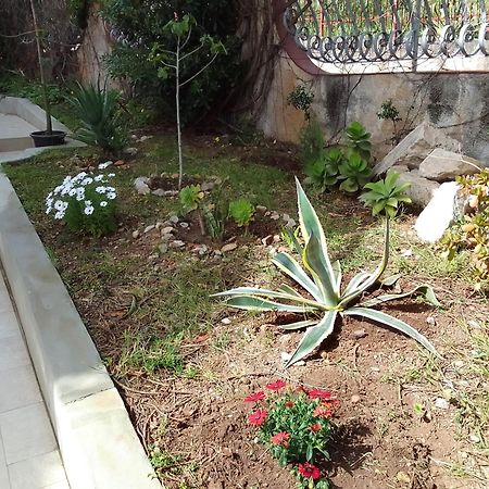 La Casetta Di Rosario Mondello Palermo Bagian luar foto